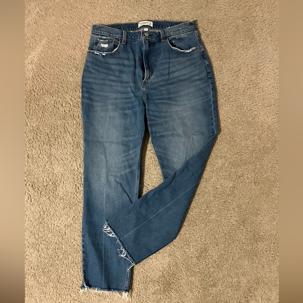 Abercrombie Ultra High Rise Ankle Straight Curve Love jeans - worn once!